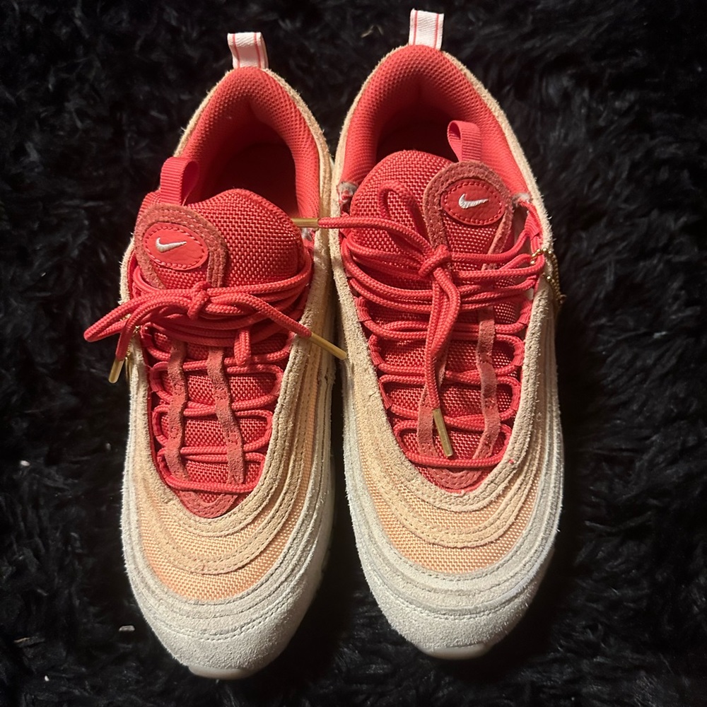 NIKE AIR MAX 97 x SISTERHOOD size 8.5
